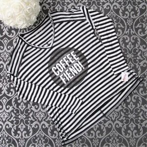 ❤️‍🔥 NWT Jessica Simpson Stripe Coffee Fiend V Neck Top